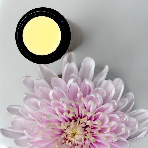 Brightening Cream by Illumalift - Picture 1 of 3
